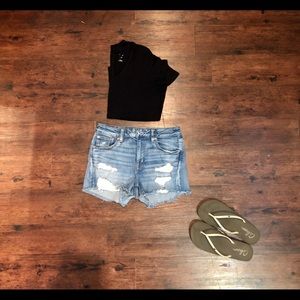 American Eagle distressed denim shorts